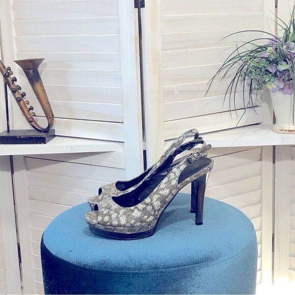 Marc Fisher Platform Heel Silver Golden Metallic Size 8.5 - Picture 1 of 8